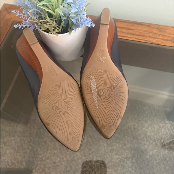 Franco Sarto Navy Blue Women's Wedge Heels - Picture 4 of 6